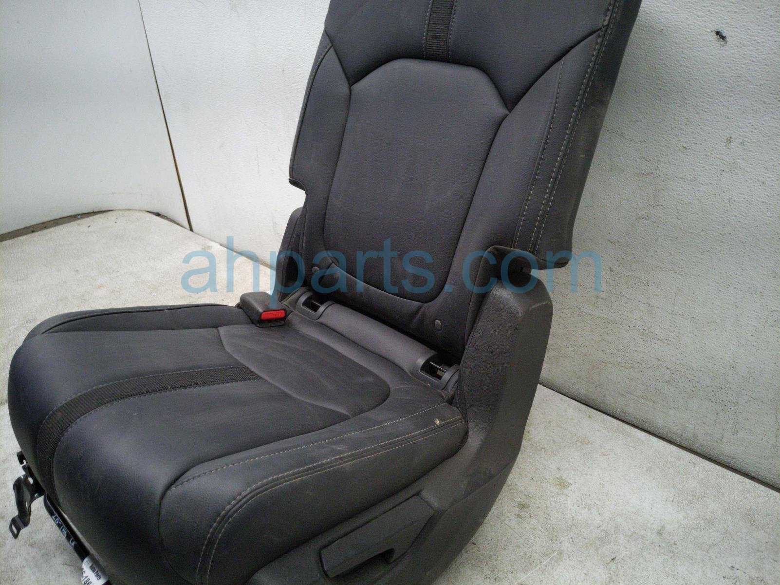 2025 Honda Pilot Rear / Back (2nd Row) 2nd Row Driver Seat Assy Blk Lthr 81721 T90 A21ZB Replacement 2025 Honda Pilot Rear / Back (2nd Row) 2nd Row Driver Seat Assy Blk Lthr 81721 T90 A21ZB Replacement thumbnail