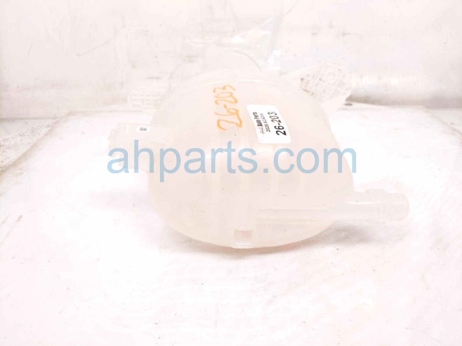 2026 GMC Acadia Coolant Overflow Reservoir Tank 26566817 Replacement 2026 GMC Acadia Coolant Overflow Reservoir Tank 26566817 Replacement thumbnail