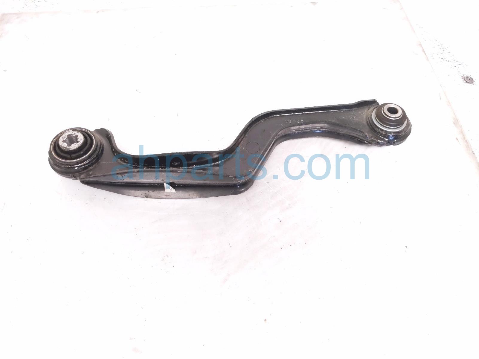 2026 GMC Acadia Upper Rear Passenger Lateral Control Arm 84863006 Replacement 2026 GMC Acadia Upper Rear Passenger Lateral Control Arm 84863006 Replacement thumbnail