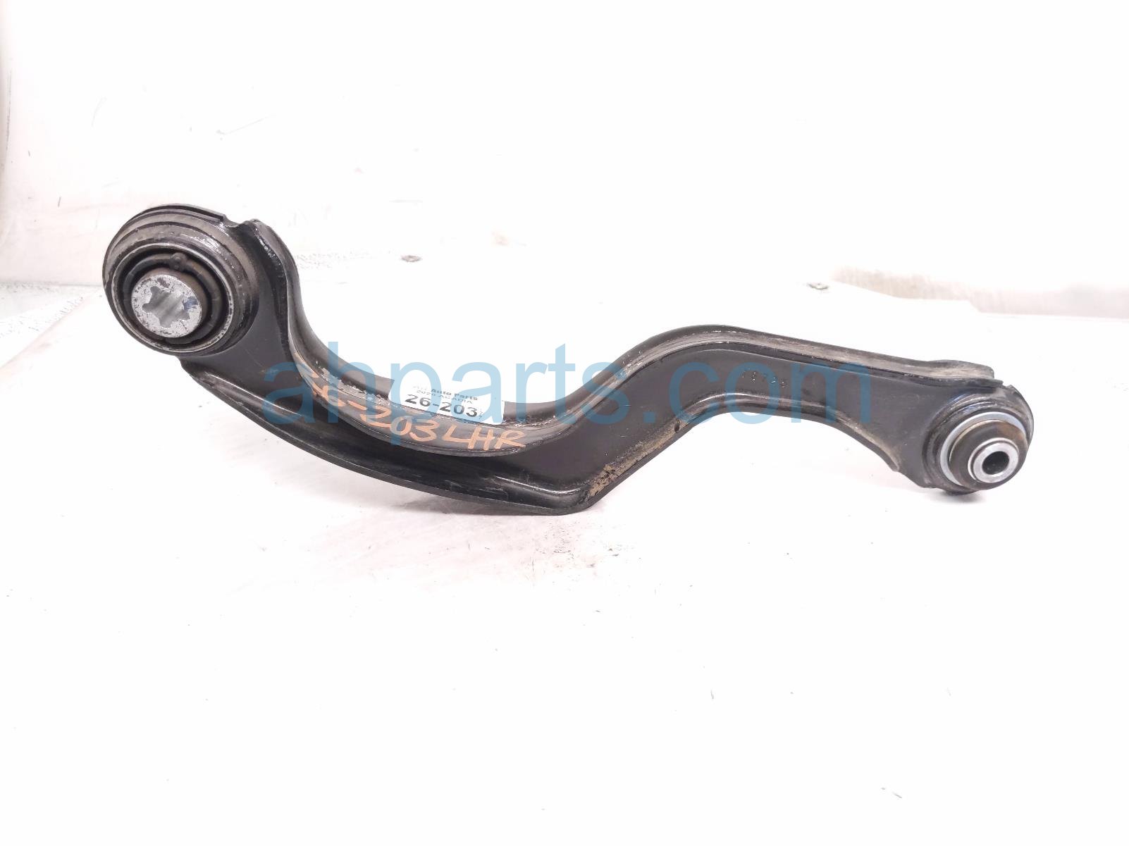 GMC RR/LH LATERAL CONTROL ARM GMC RR/LH LATERAL CONTROL ARM