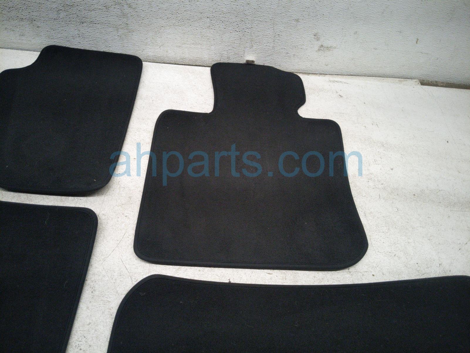2017 BMW Mini Cooper 4 Piece Floor Mats Blk Cloth 51 47 7 409 967 Replacement 2017 BMW Mini Cooper 4 Piece Floor Mats Blk Cloth 51 47 7 409 967 Replacement thumbnail