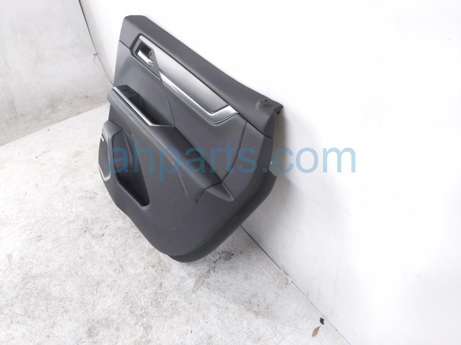 2026 GMC Acadia Trim / Liner Rear Passenger Interior Door Panel Black 26580797 Replacement 2026 GMC Acadia Trim / Liner Rear Passenger Interior Door Panel Black 26580797 Replacement thumbnail