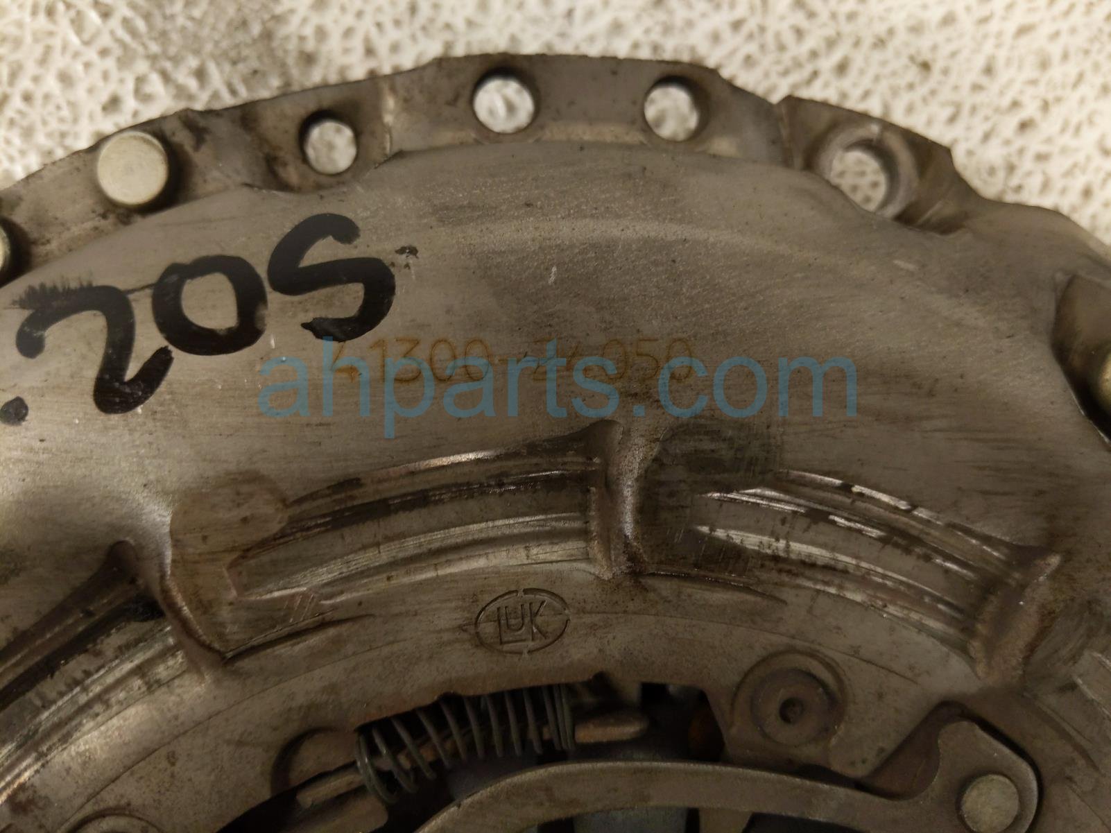 2020 Hyundai Veloster Disc Clutch Pressure Plate 2.0t Mt 41300 24050 Replacement 2020 Hyundai Veloster Disc Clutch Pressure Plate 2.0t Mt 41300 24050 Replacement thumbnail