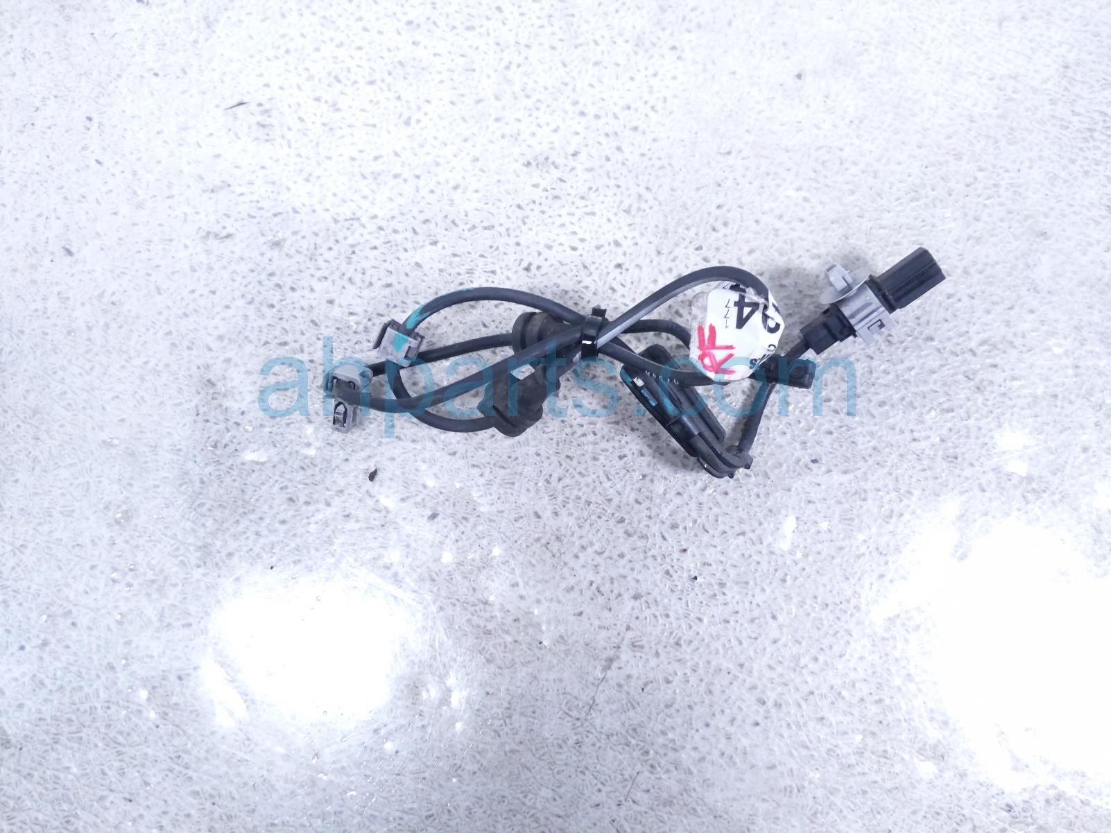 Honda FR/RH ABS WHEEL SPEED SENSOR - 2.0L
