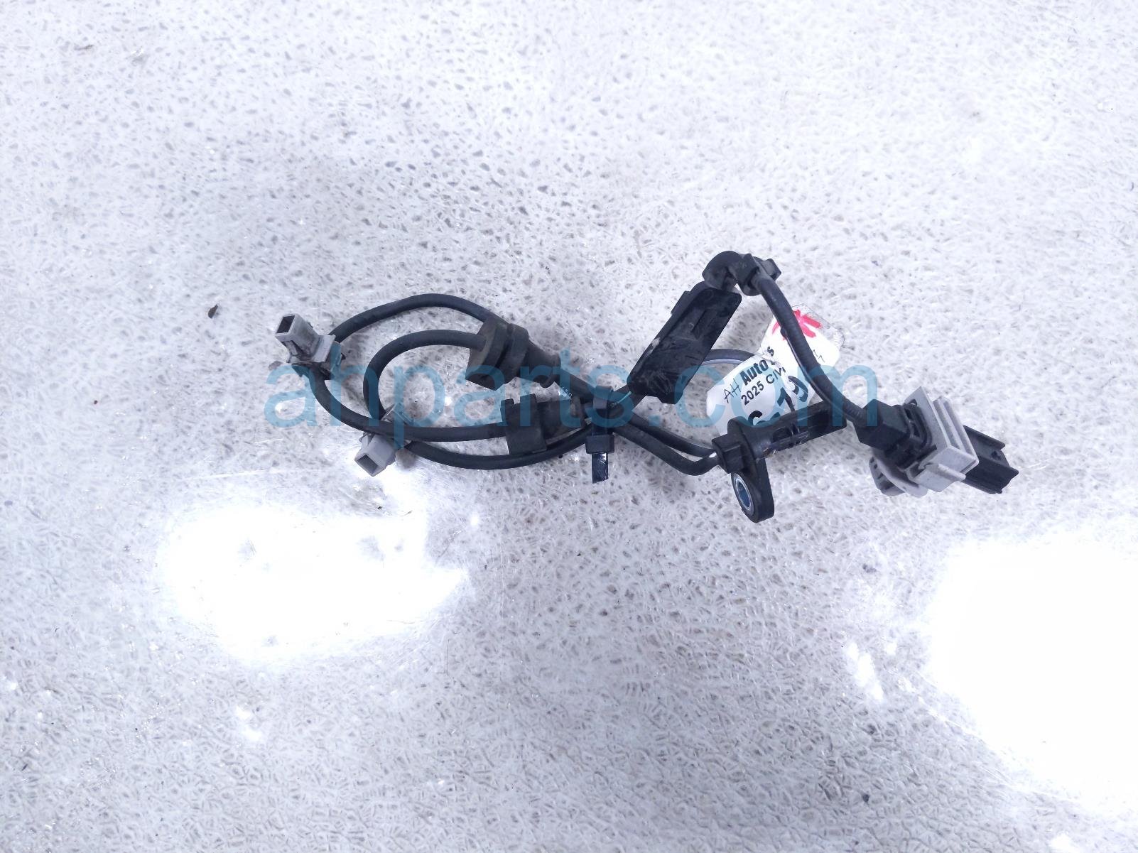 2025 Honda Civic Front Passenger Abs Wheel Speed Sensor 2.0l 57450 T20 A01 Replacement 2025 Honda Civic Front Passenger Abs Wheel Speed Sensor 2.0l 57450 T20 A01 Replacement thumbnail