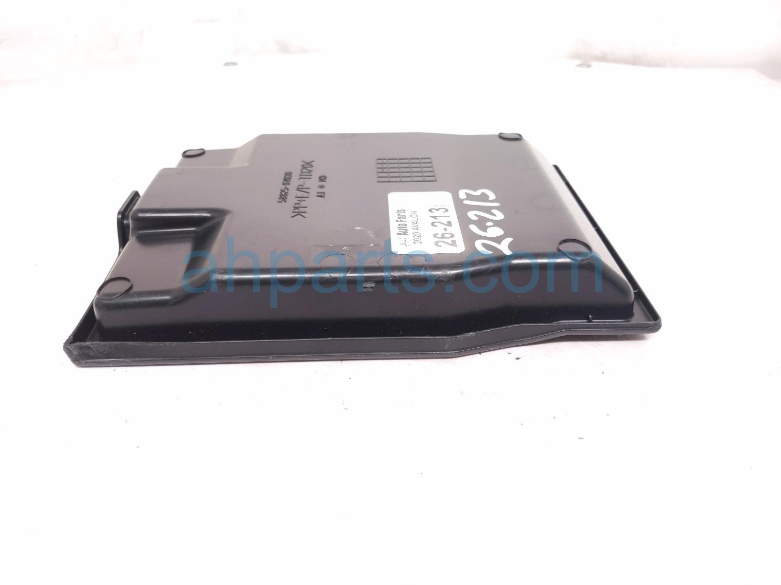 2020 Toyota Avalon Center Console Storage Tray blk 58825 07030 Replacement 2020 Toyota Avalon Center Console Storage Tray blk 58825 07030 Replacement thumbnail