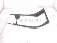 Toyota CENTER CONSOLE TRIM GARNISH-BLK Toyota CENTER CONSOLE TRIM GARNISH-BLK
