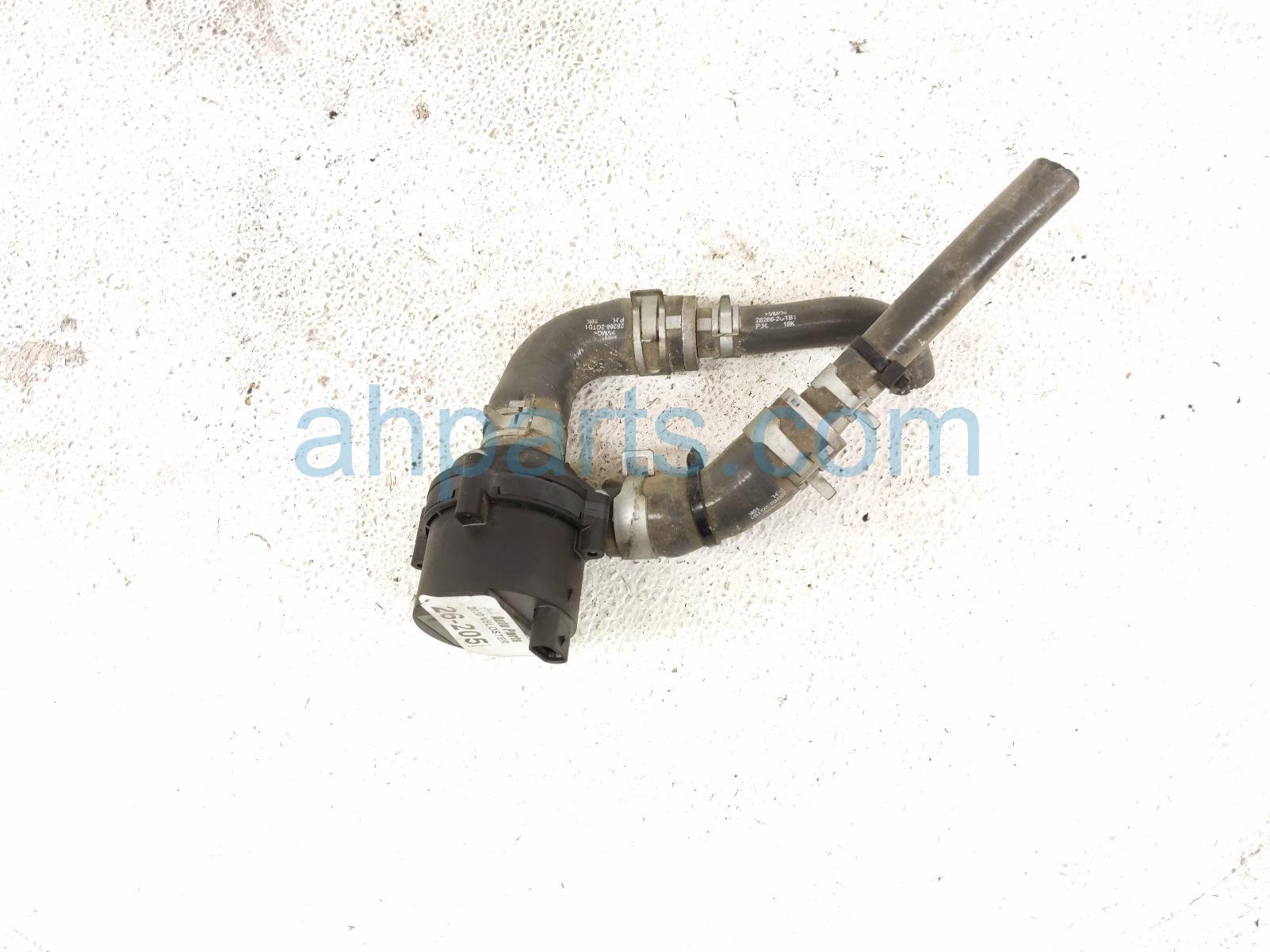 2020 Hyundai Veloster Auxiliary Coolant Water Pump 2.0t 29671 2GTB1 Replacement 2020 Hyundai Veloster Auxiliary Coolant Water Pump 2.0t 29671 2GTB1 Replacement thumbnail
