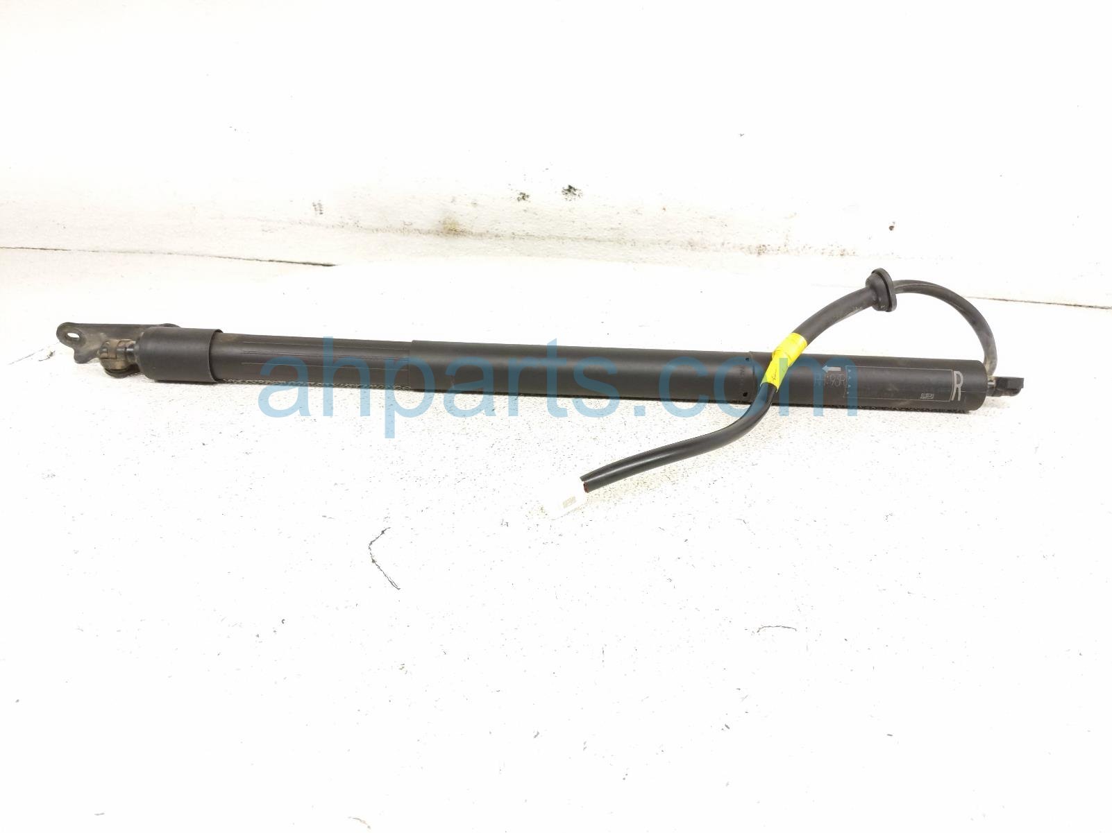 2024 Toyota Rav 4 Rear Passenger Power Liftgate Strut Actuator 68910 0R140 Replacement 2024 Toyota Rav 4 Rear Passenger Power Liftgate Strut Actuator 68910 0R140 Replacement thumbnail
