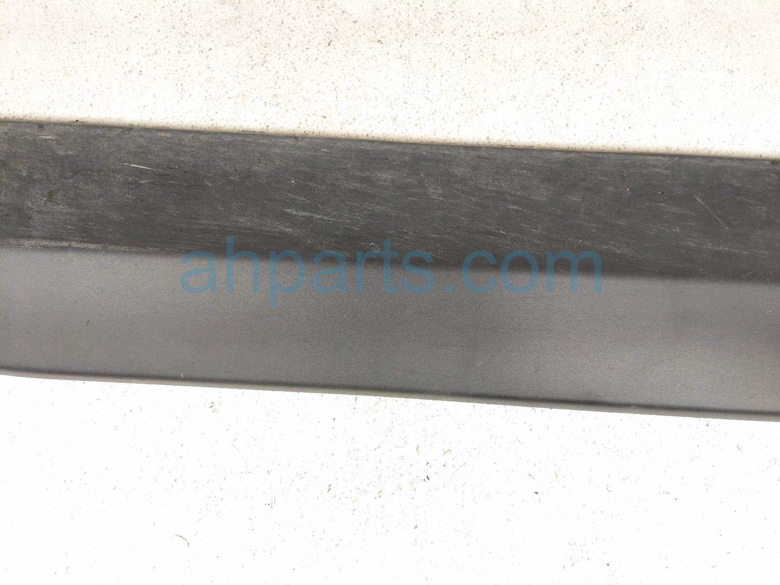 2024 Toyota Rav 4 Front Passenger Door Lower Molding Sil 75073 0R070 Replacement 2024 Toyota Rav 4 Front Passenger Door Lower Molding Sil 75073 0R070 Replacement thumbnail