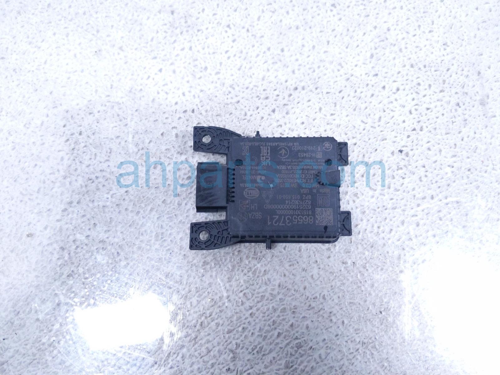 2026 GMC Acadia Rear Driver Blind Spot Radar Sensor 85698872 Replacement 2026 GMC Acadia Rear Driver Blind Spot Radar Sensor 85698872 Replacement thumbnail