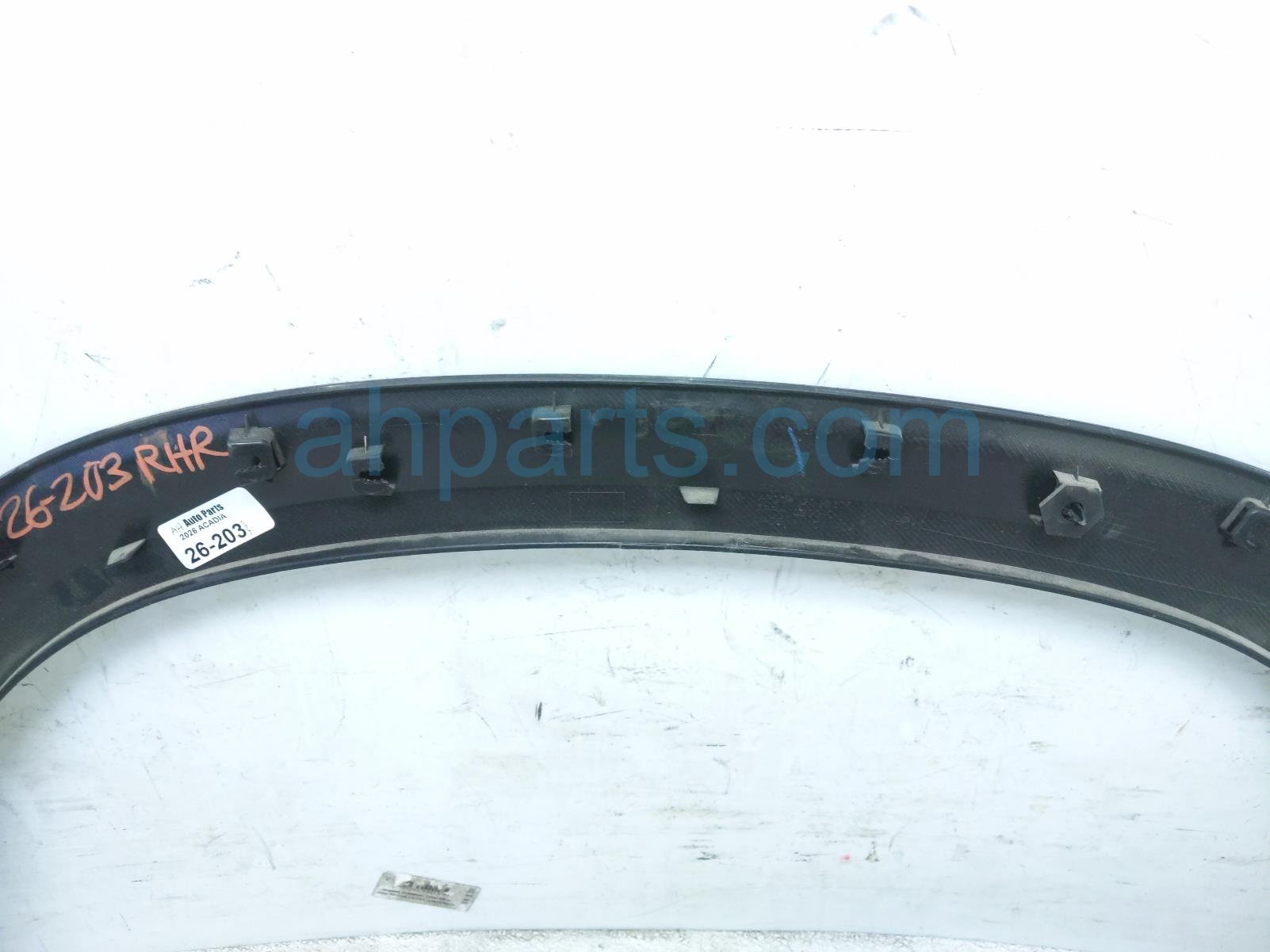 2026 GMC Acadia Rear Passenger Wheel Opening Molding White 26544779 Replacement 2026 GMC Acadia Rear Passenger Wheel Opening Molding White 26544779 Replacement thumbnail