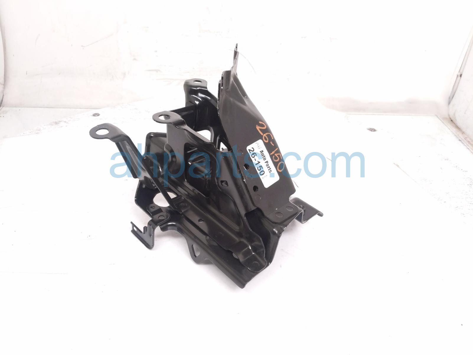 $40 Honda BATTERY TRAY BRACKET - HYBRID $40 Honda BATTERY TRAY BRACKET - HYBRID