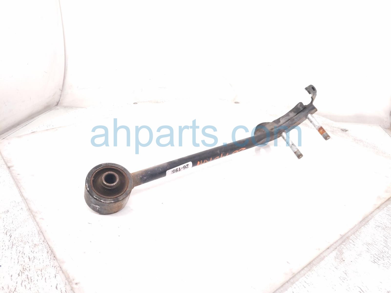 2000 Toyota Tacoma Lower Control Arm Front Passenger Strut Rod 48660 35011 Replacement 2000 Toyota Tacoma Lower Control Arm Front Passenger Strut Rod 48660 35011 Replacement thumbnail