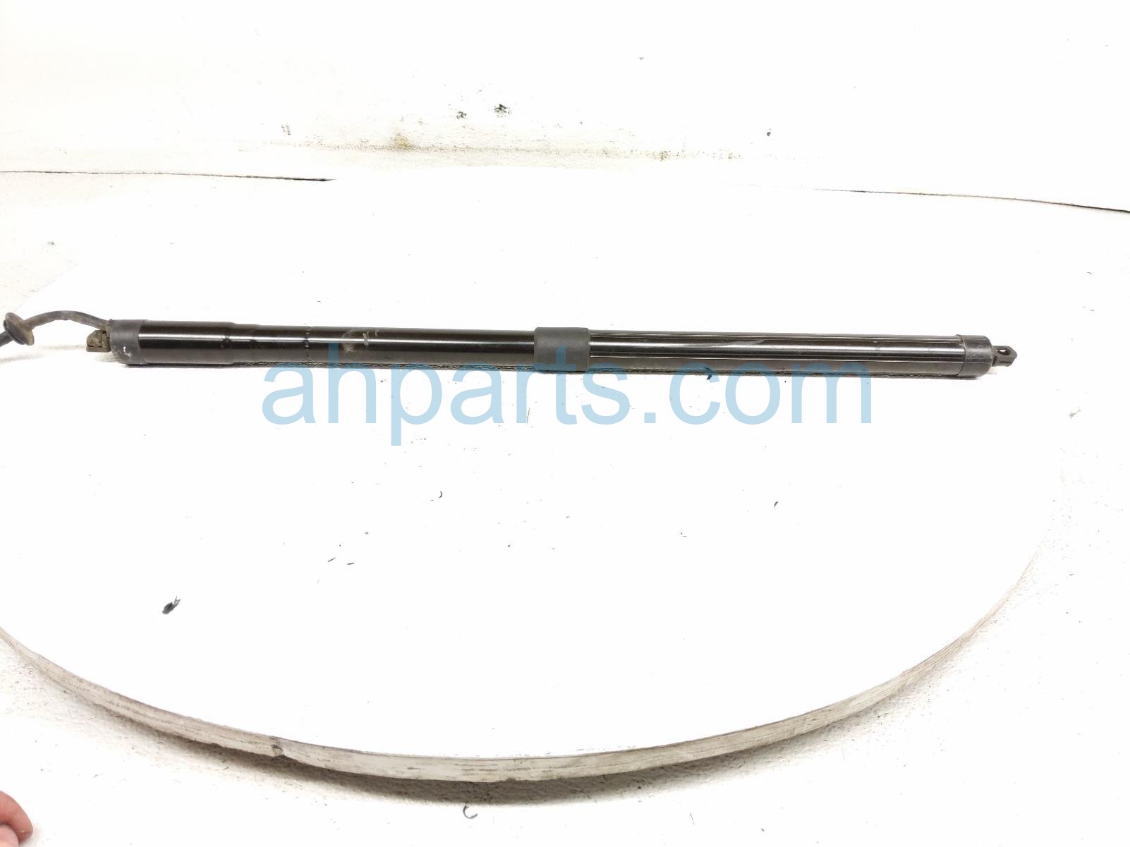 2025 Honda Pilot Rear Driver Power Liftgate Strut/shock 74961 T90 305 Replacement 2025 Honda Pilot Rear Driver Power Liftgate Strut/shock 74961 T90 305 Replacement thumbnail