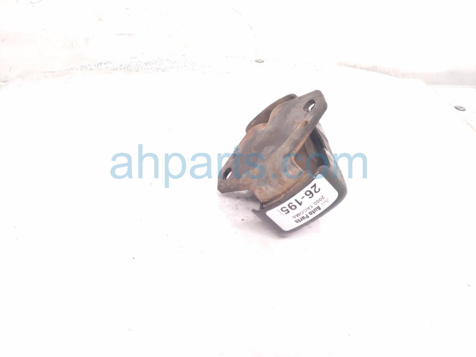 2000 Toyota Tacoma Engine/motor Passenger Engine Mount 2.4l 4x2 12371 0C020 Replacement 2000 Toyota Tacoma Engine/motor Passenger Engine Mount 2.4l 4x2 12371 0C020 Replacement thumbnail