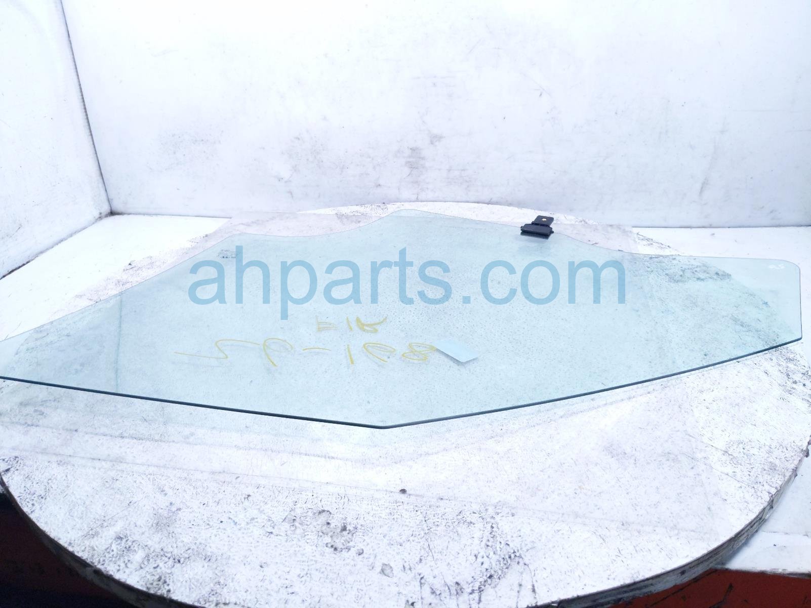 2026 Hyundai Venue Front Passenger Door Glass Window 82420 K2000 Replacement 2026 Hyundai Venue Front Passenger Door Glass Window 82420 K2000 Replacement thumbnail
