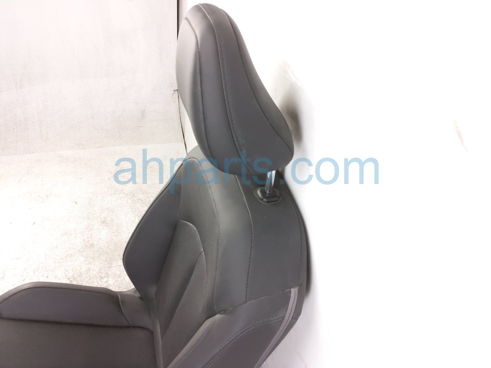 2025 Subaru Forester Front Passenger Seat Black W/ Airbag 64150SL280VH Replacement 2025 Subaru Forester Front Passenger Seat Black W/ Airbag 64150SL280VH Replacement thumbnail