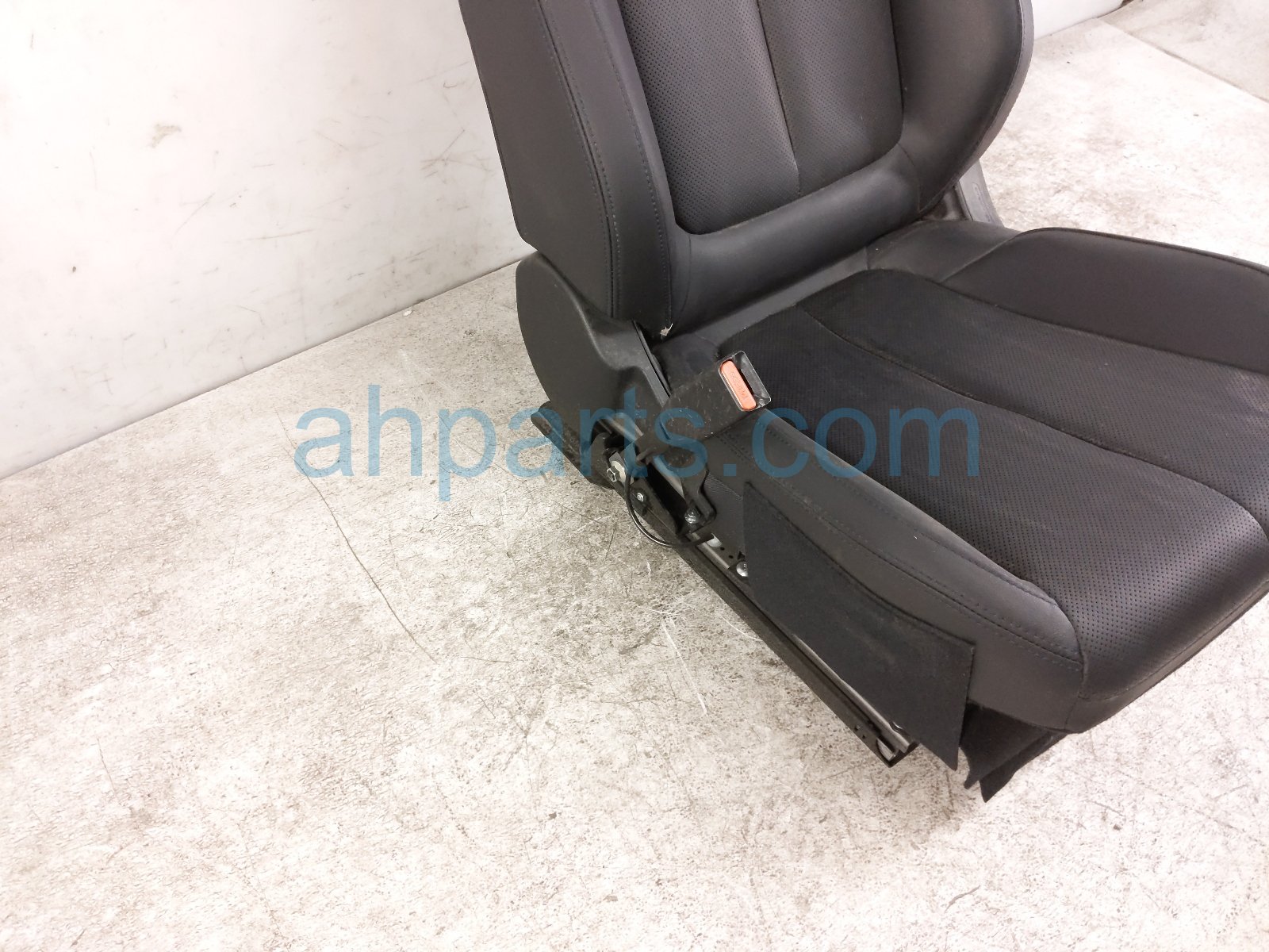 2025 Subaru Forester Front Driver Seat Black W/ Airbag 64150SL290VH Replacement 2025 Subaru Forester Front Driver Seat Black W/ Airbag 64150SL290VH Replacement thumbnail