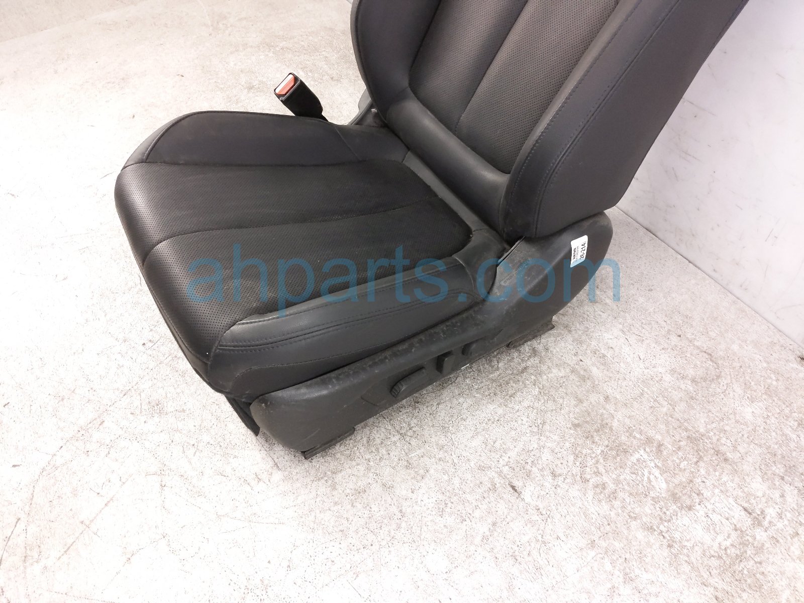 2025 Subaru Forester Front Driver Seat Black W/ Airbag 64150SL290VH Replacement 2025 Subaru Forester Front Driver Seat Black W/ Airbag 64150SL290VH Replacement thumbnail