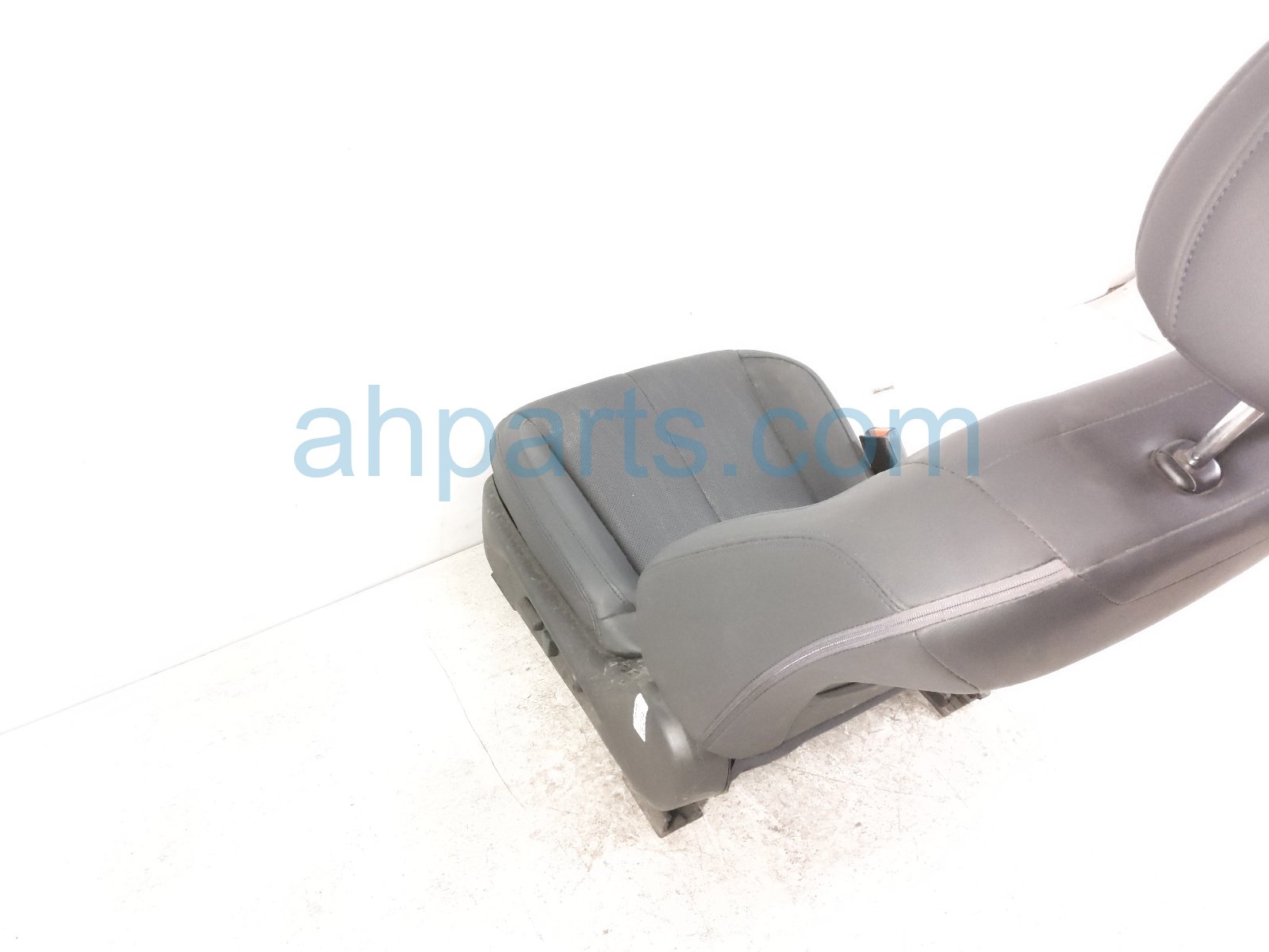 2025 Subaru Forester Front Driver Seat Black W/ Airbag 64150SL290VH Replacement 2025 Subaru Forester Front Driver Seat Black W/ Airbag 64150SL290VH Replacement thumbnail