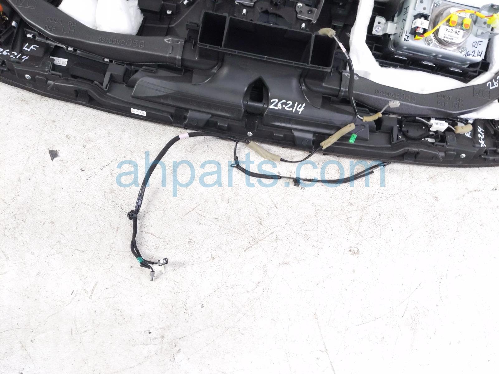 2025 Subaru Forester Dashboard W/ Airbag 66049VC011 Replacement 2025 Subaru Forester Dashboard W/ Airbag 66049VC011 Replacement thumbnail