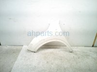 Nissan LH FENDER - WHITE *DING Nissan LH FENDER - WHITE *DING