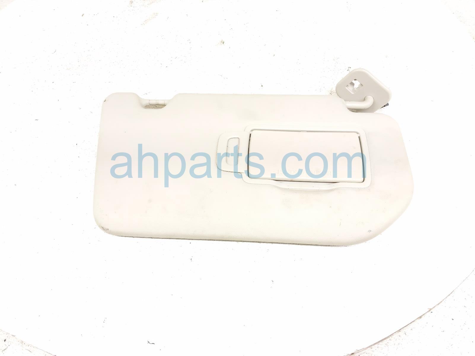 Nissan RH SUN VISOR - GREY