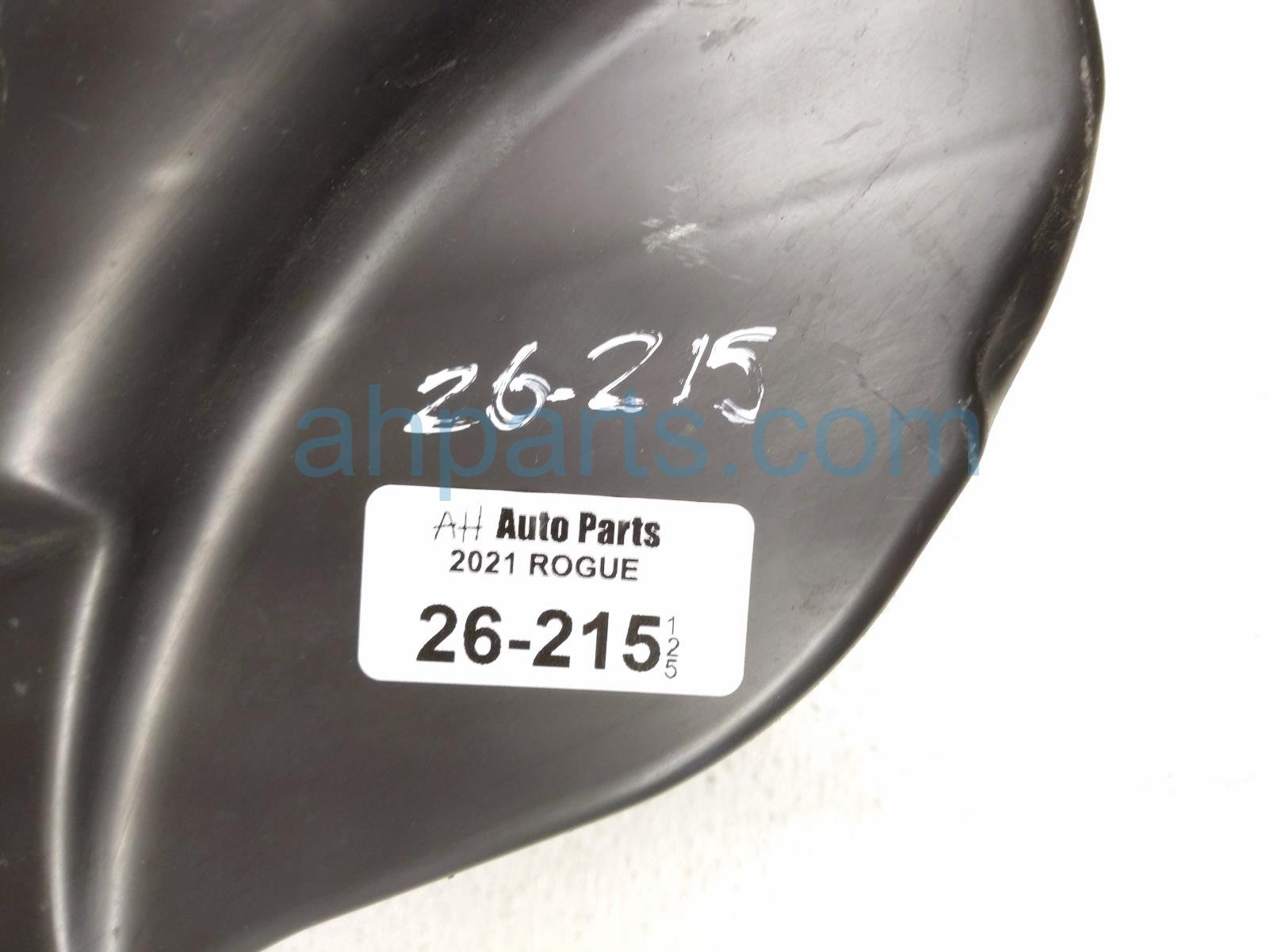 2021 Nissan Rogue Air Cleaner Intake Box 16500 6RA1A Replacement 2021 Nissan Rogue Air Cleaner Intake Box 16500 6RA1A Replacement thumbnail