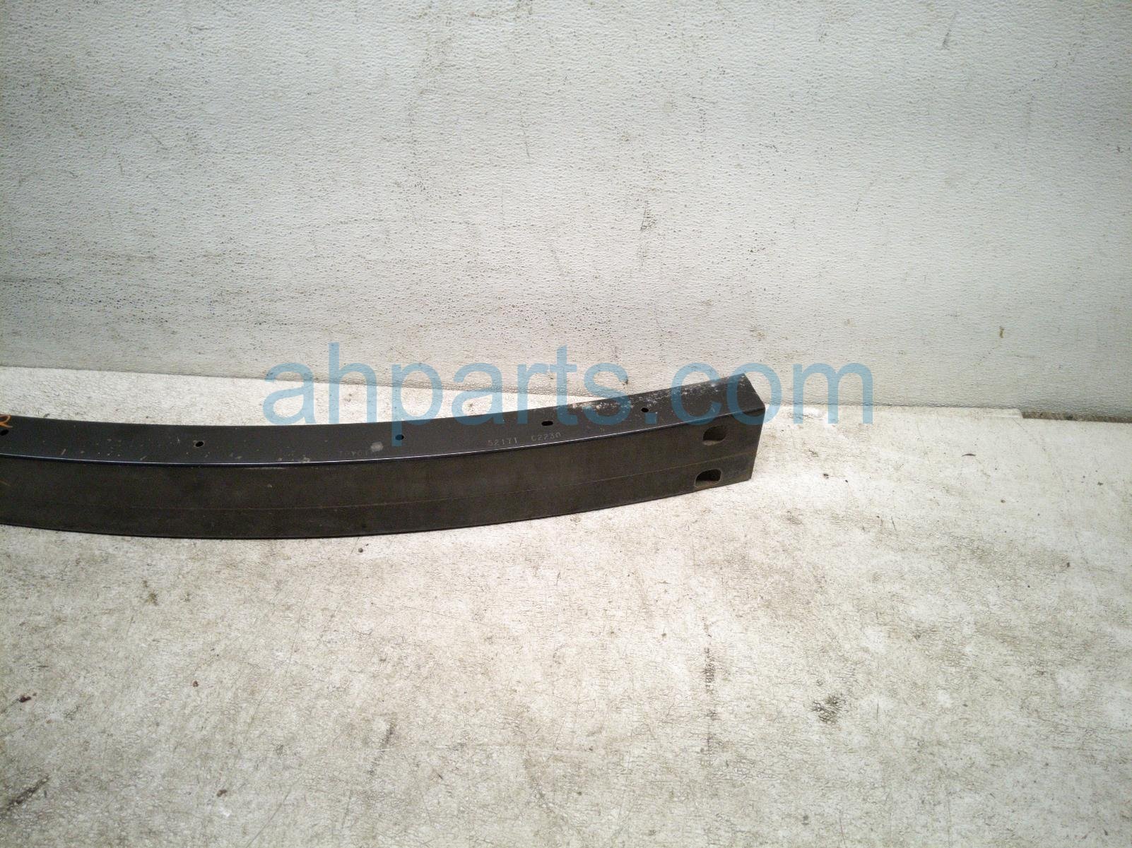 2018 Toyota Corolla Beam Rear Bumper Reinforcement Bar 52171 02230 Replacement 2018 Toyota Corolla Beam Rear Bumper Reinforcement Bar 52171 02230 Replacement thumbnail