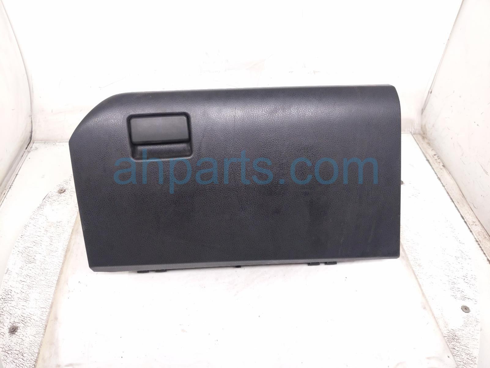 Toyota GLOVE COMPARTMENT BOX - BLACK