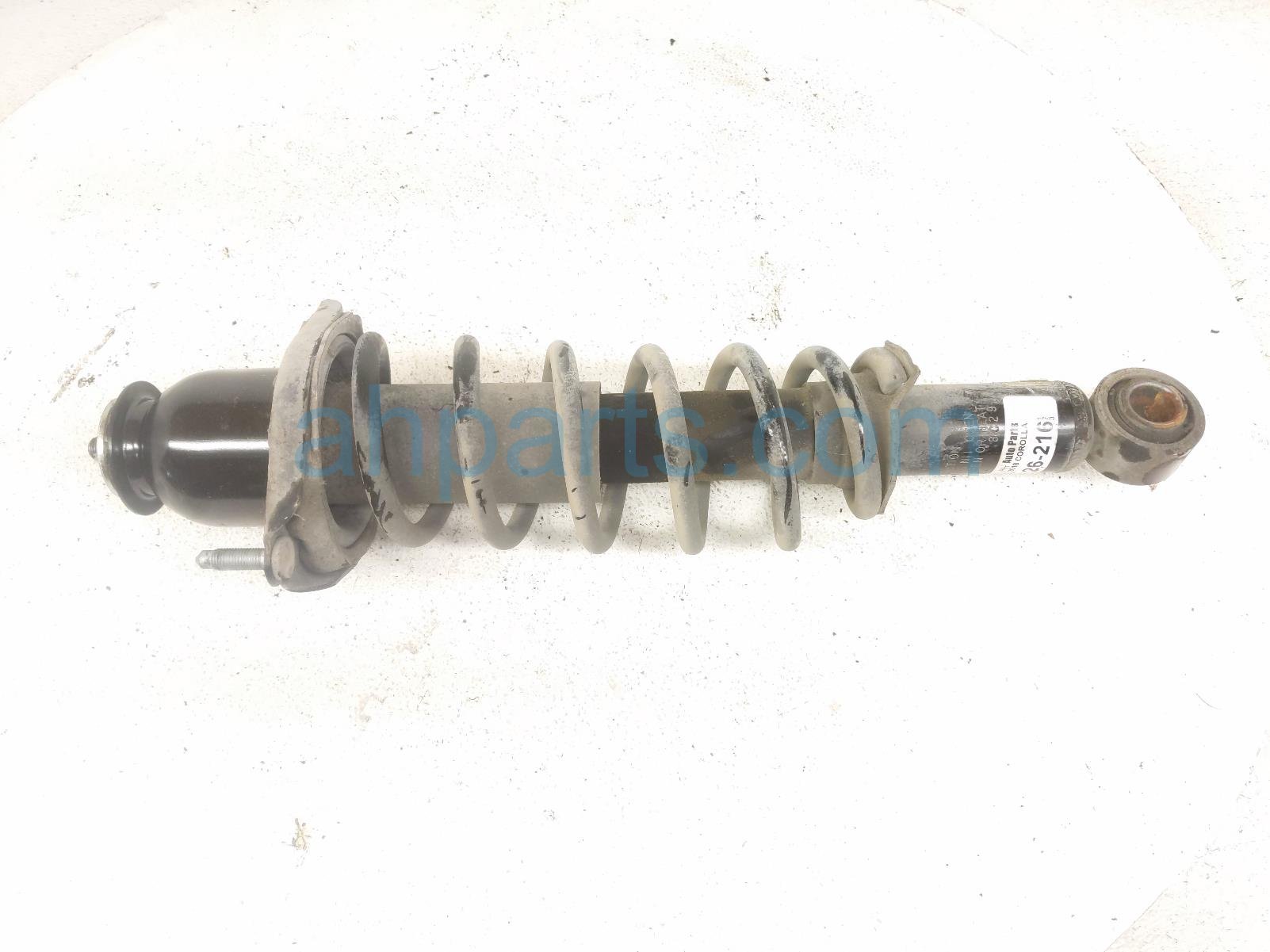 Toyota RR/LH SHOCK ABSORBER