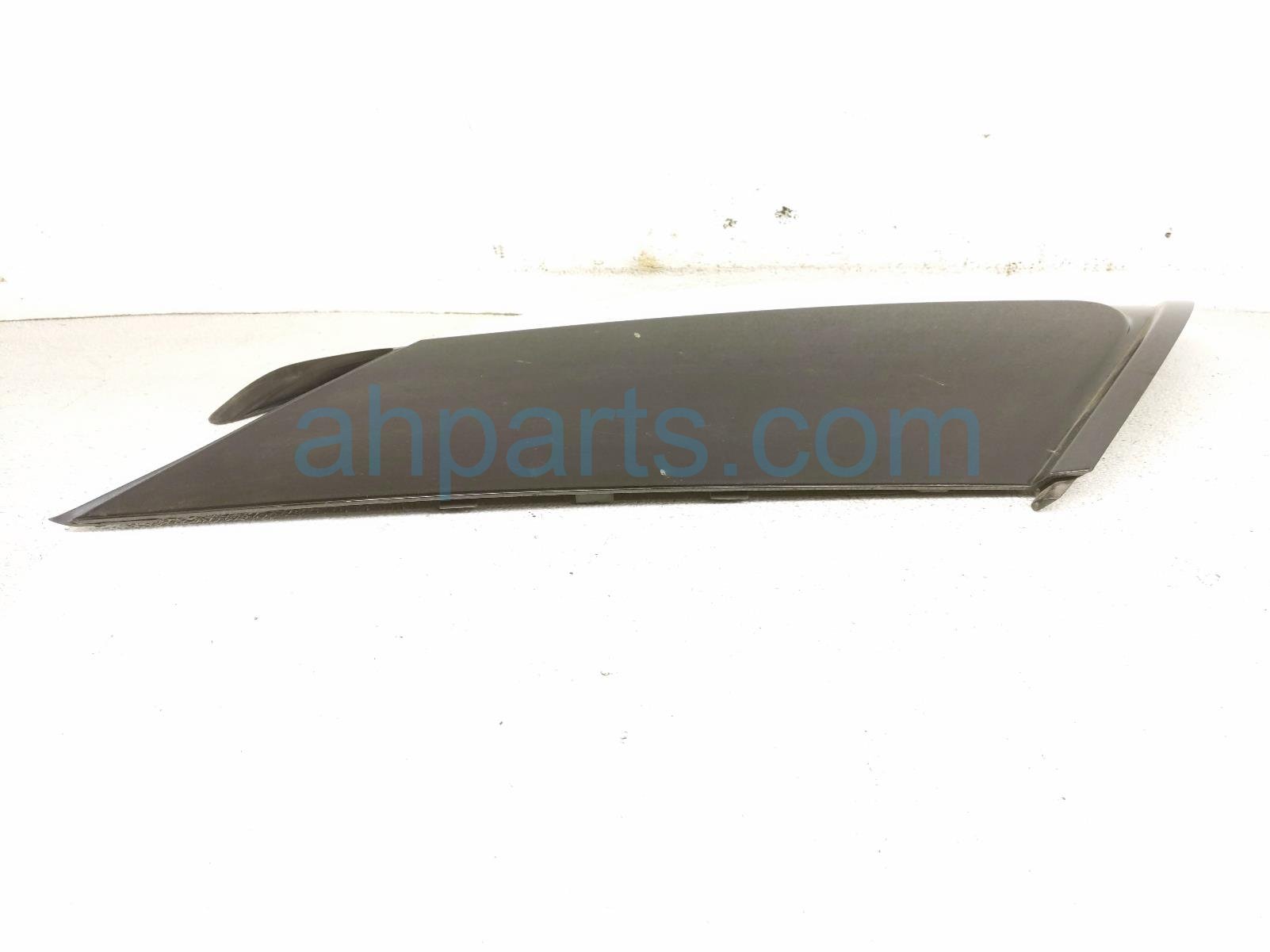 2020 Land Rover Range Rover Sport Driver Rear Qtr Trim Panel Ivry DK62 29149 AH Replacement 2020 Land Rover Range Rover Sport Driver Rear Qtr Trim Panel Ivry DK62 29149 AH Replacement thumbnail