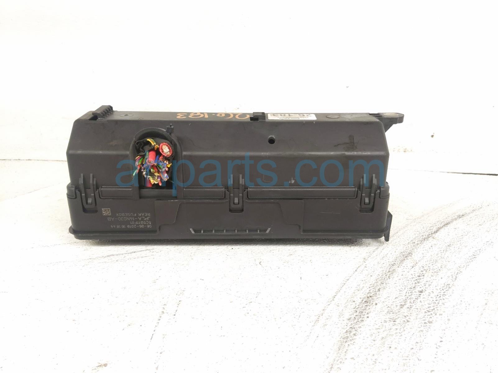 2020 Land Rover Range Rover Sport Rear Passenger Junction Fuse Box 3.0l LR041091 Replacement 2020 Land Rover Range Rover Sport Rear Passenger Junction Fuse Box 3.0l LR041091 Replacement thumbnail