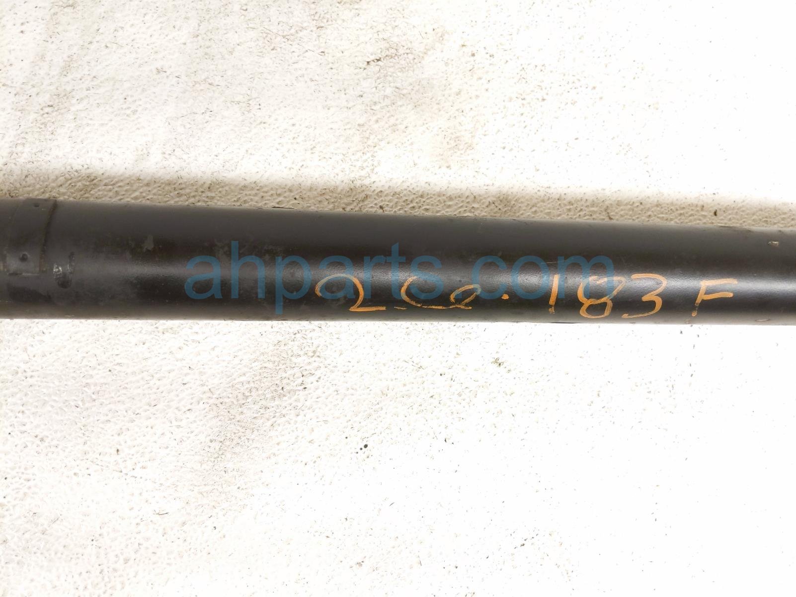 2020 Land Rover Range Rover Sport Front Propeller Drive Shaft 3.0l LR100833 Replacement 2020 Land Rover Range Rover Sport Front Propeller Drive Shaft 3.0l LR100833 Replacement thumbnail