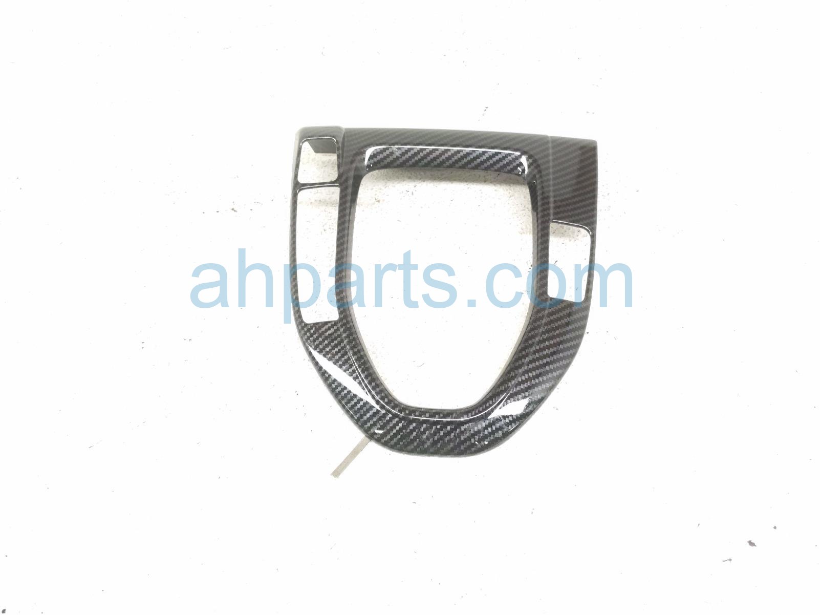 Hyundai STEERING WHEEL TRIM BEZEL-BLK Hyundai STEERING WHEEL TRIM BEZEL-BLK