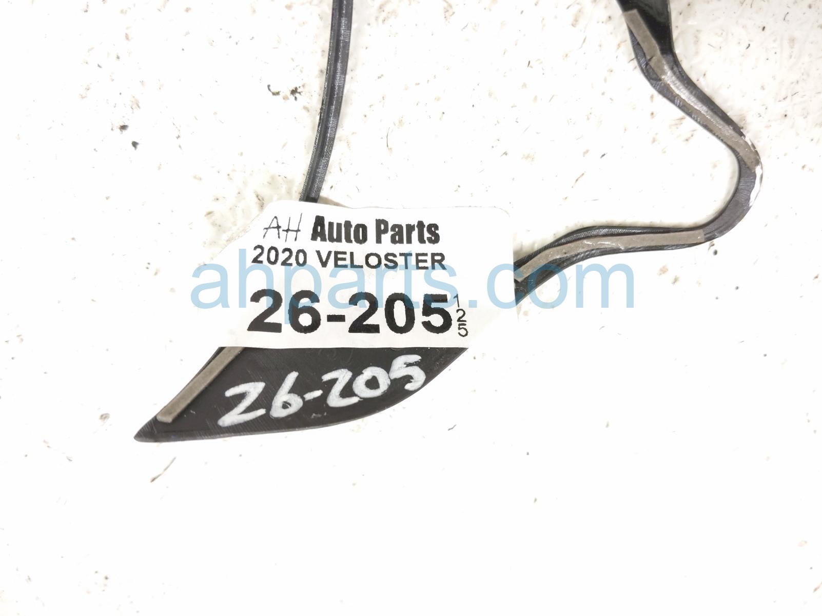 2020 Hyundai Veloster Steering Wheel Trim Bezel blk 56171 K9000 MPP Replacement 2020 Hyundai Veloster Steering Wheel Trim Bezel blk 56171 K9000 MPP Replacement thumbnail