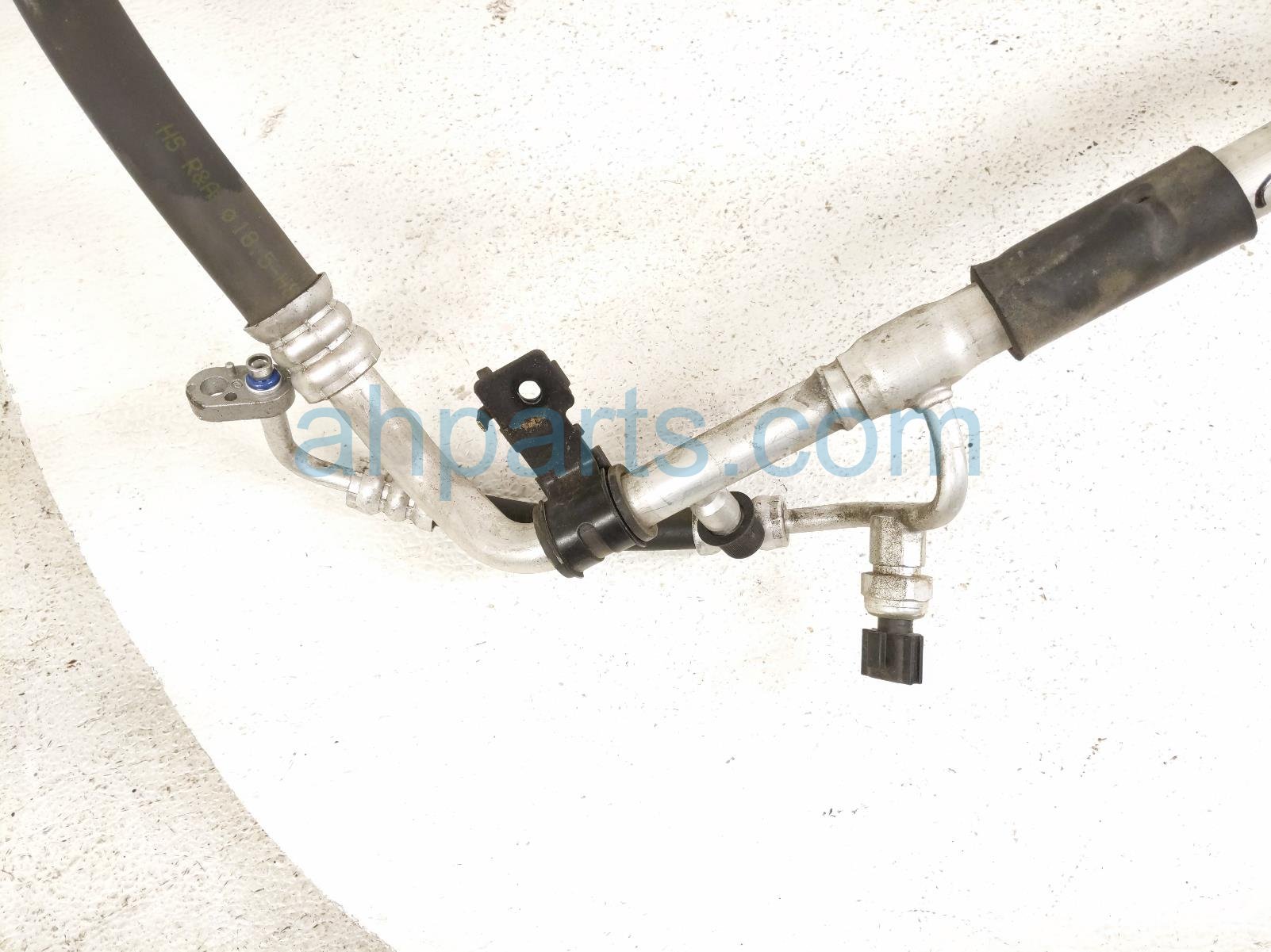 2020 Hyundai Veloster Ac Pipe Line A/c Suction Hose Assy 2.0l Fwd 97777 K9090 Replacement 2020 Hyundai Veloster Ac Pipe Line A/c Suction Hose Assy 2.0l Fwd 97777 K9090 Replacement thumbnail