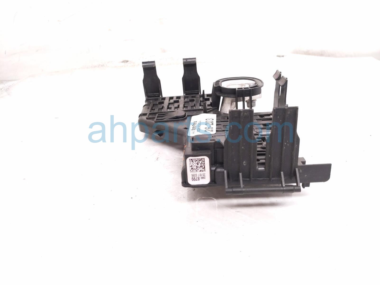 2026 GMC Acadia Engine Fuse Box 2.5l Fwd 26608799 Replacement 2026 GMC Acadia Engine Fuse Box 2.5l Fwd 26608799 Replacement thumbnail