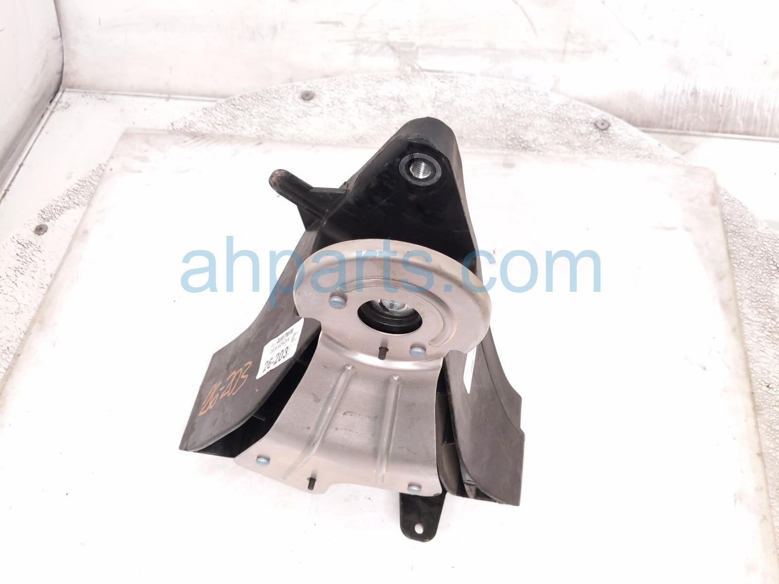 2026 GMC Acadia Engine/motor Transmission Mount Bracket 2.5l Fw 26433959 Replacement 2026 GMC Acadia Engine/motor Transmission Mount Bracket 2.5l Fw 26433959 Replacement thumbnail