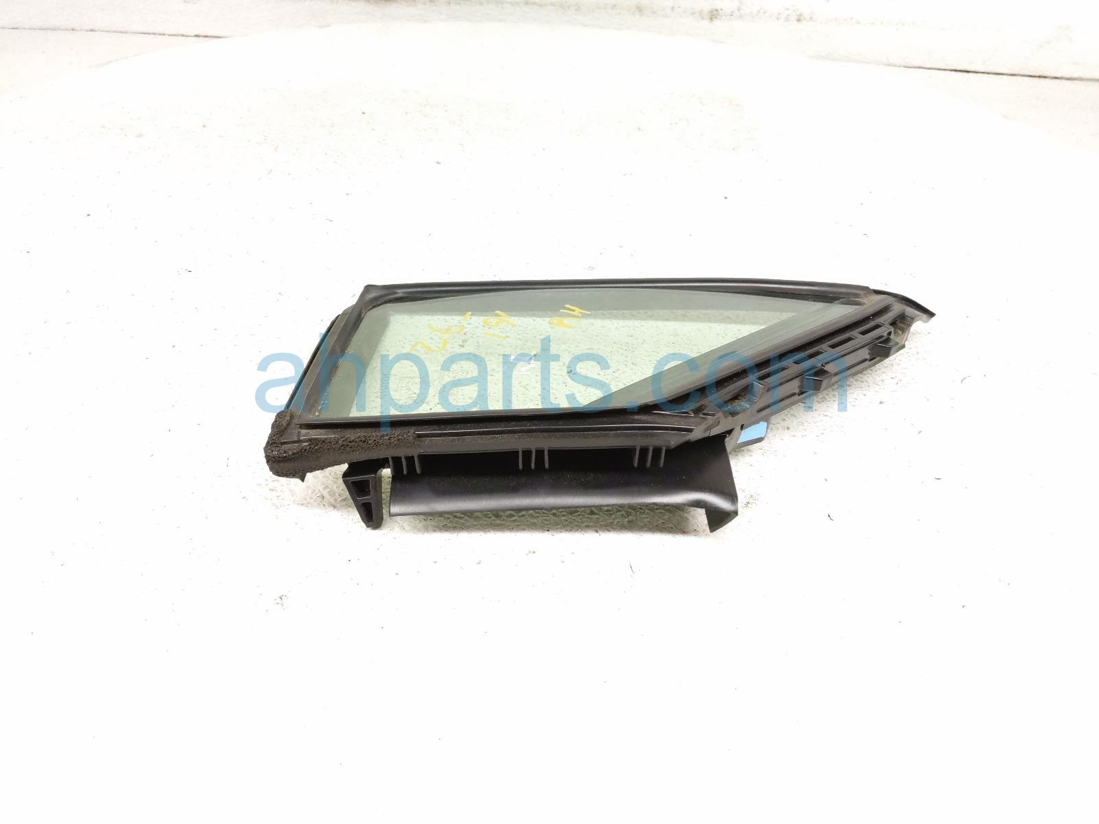 2019 Toyota C HR Rear Passenger Quarter Window Glass 68123 10210 Replacement 2019 Toyota C HR Rear Passenger Quarter Window Glass 68123 10210 Replacement thumbnail