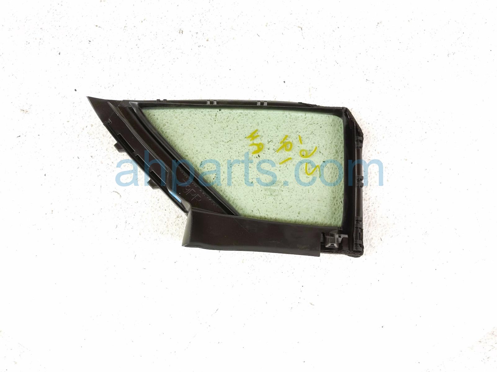 2019 Toyota C HR Rear Passenger Quarter Window Glass 68123 10210 Replacement 2019 Toyota C HR Rear Passenger Quarter Window Glass 68123 10210 Replacement thumbnail