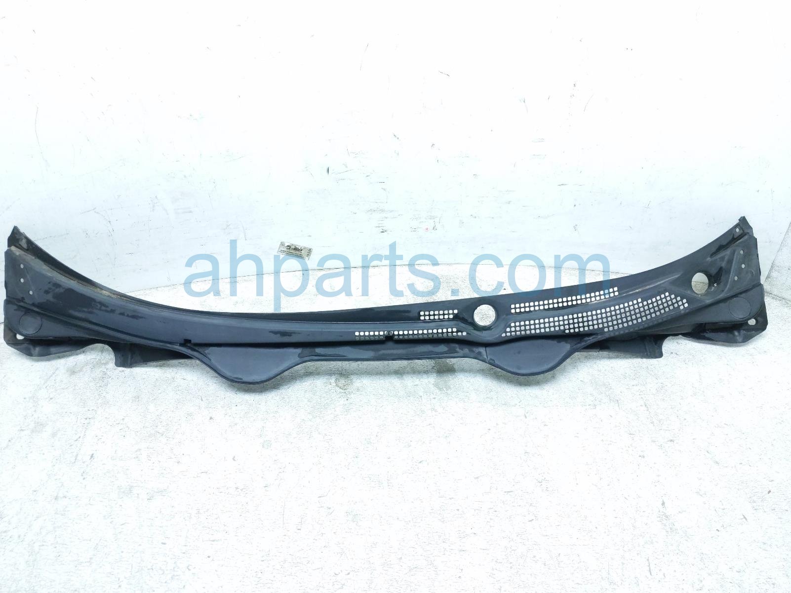 Honda WINDSHIELD COWL VENT PANEL - HTBK