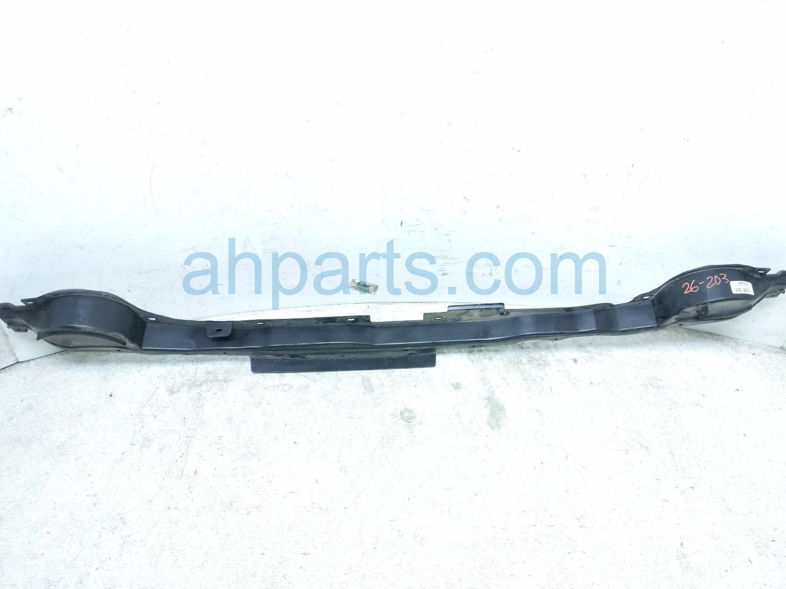 2026 GMC Acadia Fr Bumper Upper Reinforcement Brkt 84927940 Replacement 2026 GMC Acadia Fr Bumper Upper Reinforcement Brkt 84927940 Replacement thumbnail