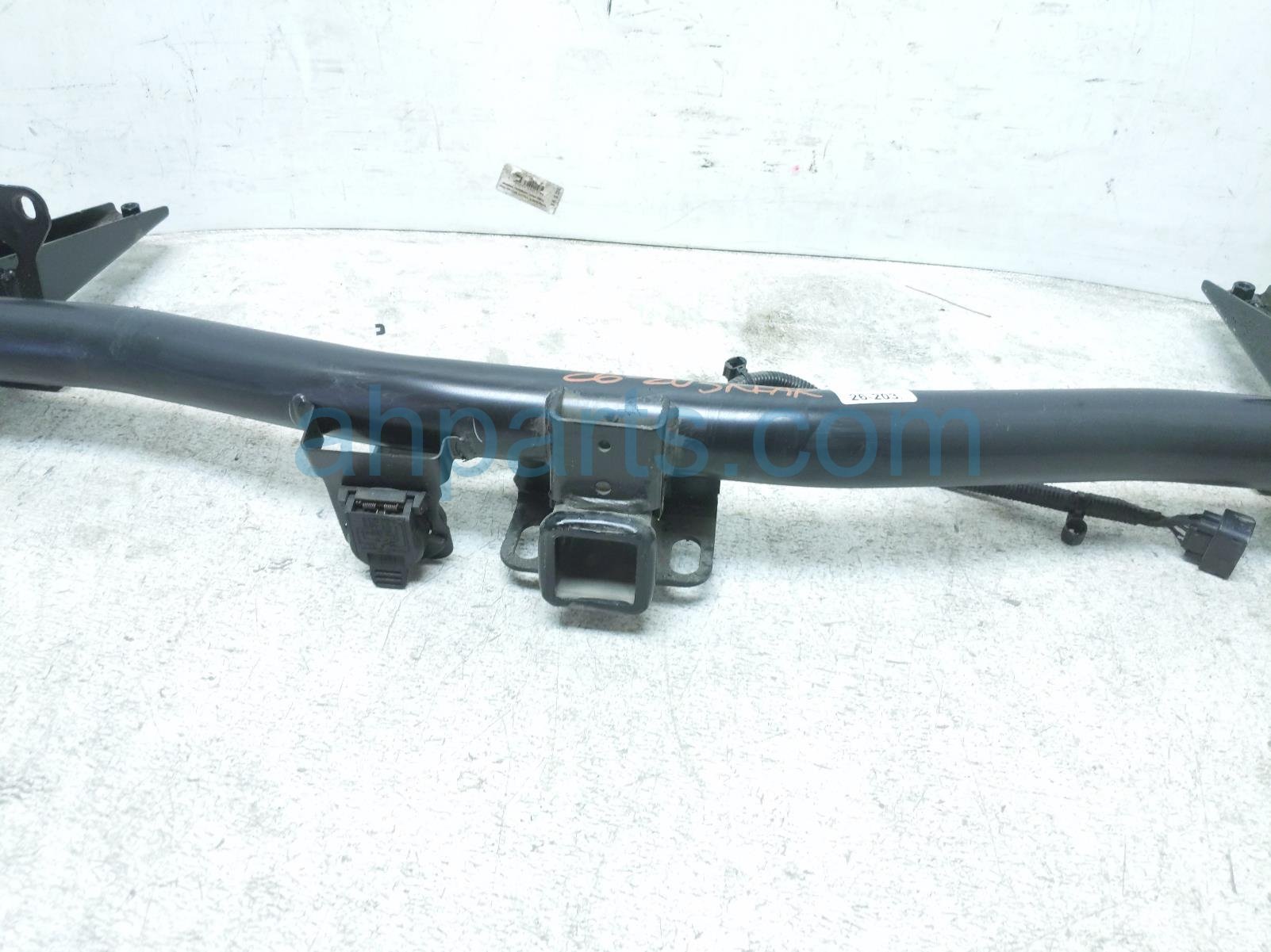 2026 GMC Acadia Rear Tow Hitch Receiver Assy 84726075 Replacement 2026 GMC Acadia Rear Tow Hitch Receiver Assy 84726075 Replacement thumbnail