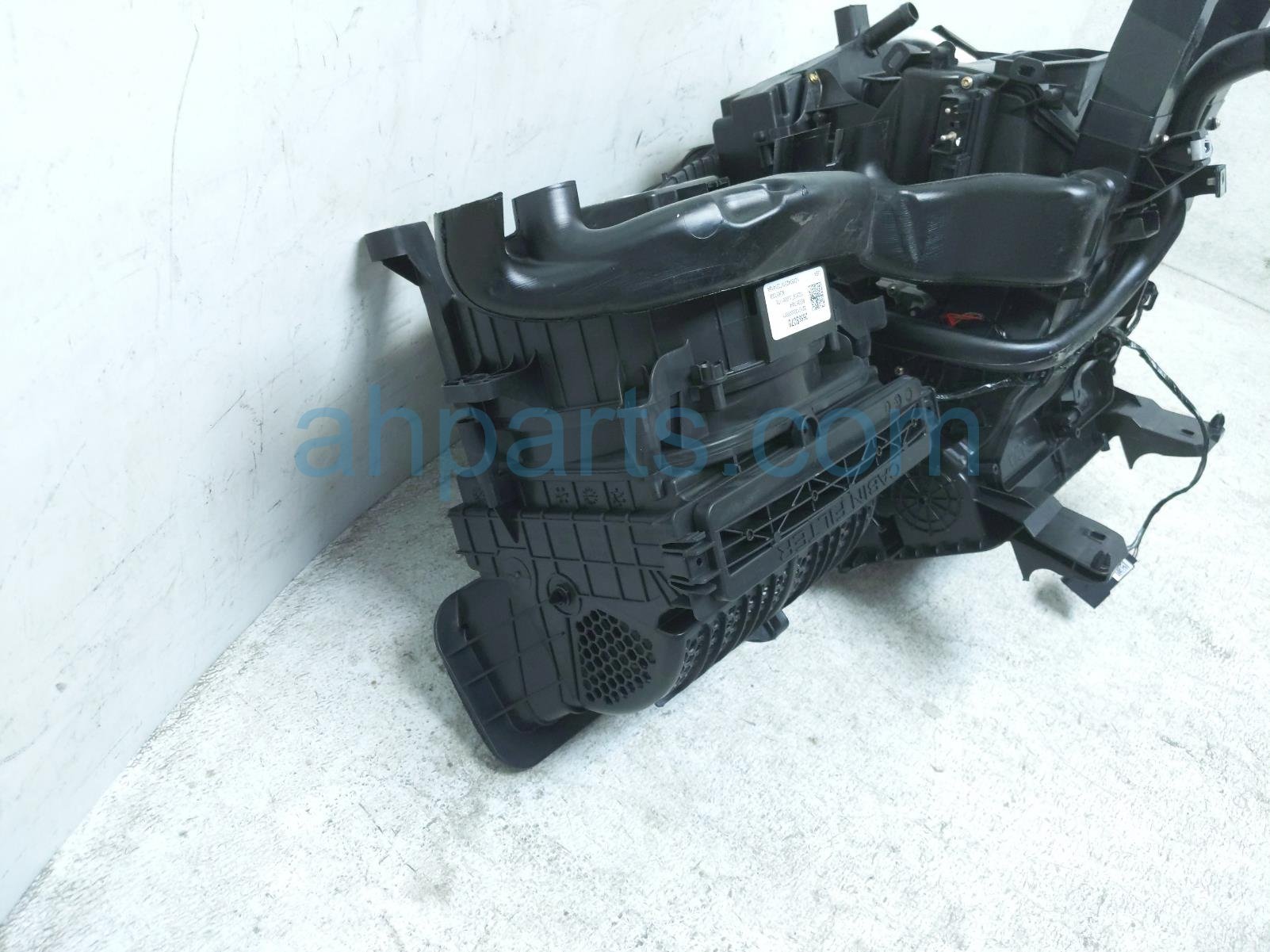 2026 GMC Acadia Core Hvac Heater Box Assy 26526739 Replacement 2026 GMC Acadia Core Hvac Heater Box Assy 26526739 Replacement thumbnail