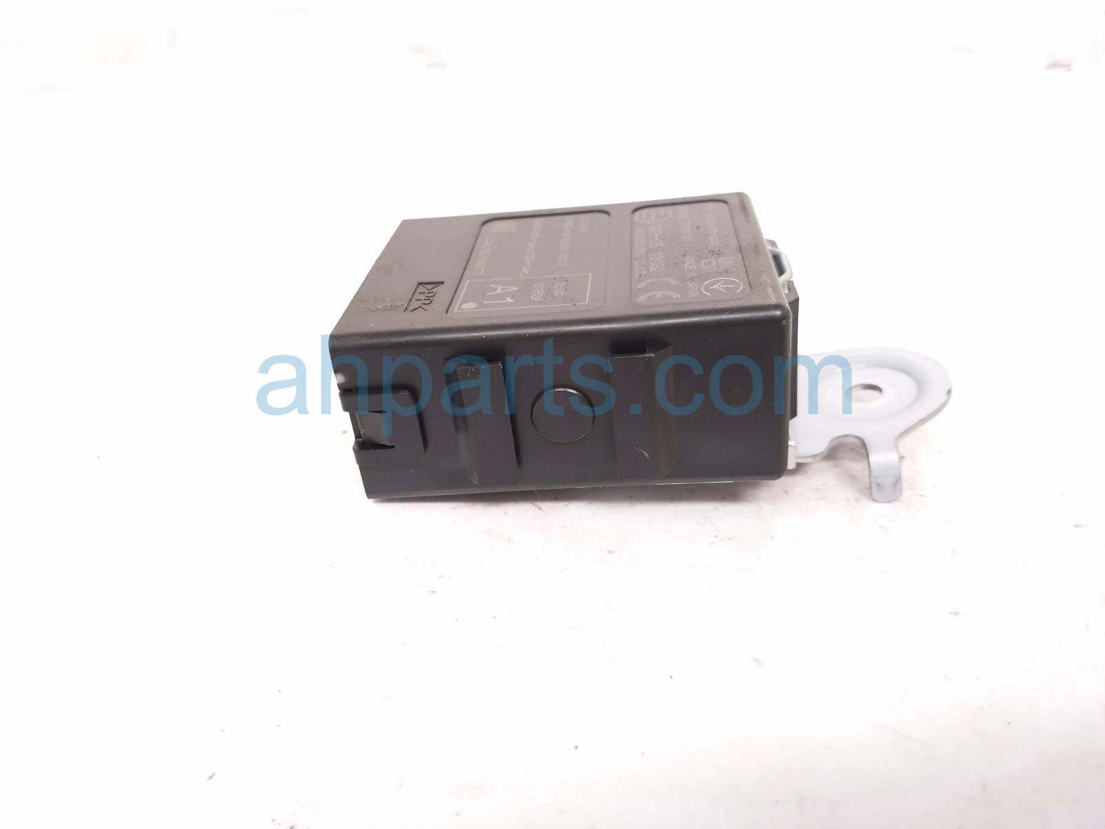 2025 Subaru Forester Keys & Tpms Control Module Rl 88035SL000 Replacement 2025 Subaru Forester Keys & Tpms Control Module Rl 88035SL000 Replacement thumbnail