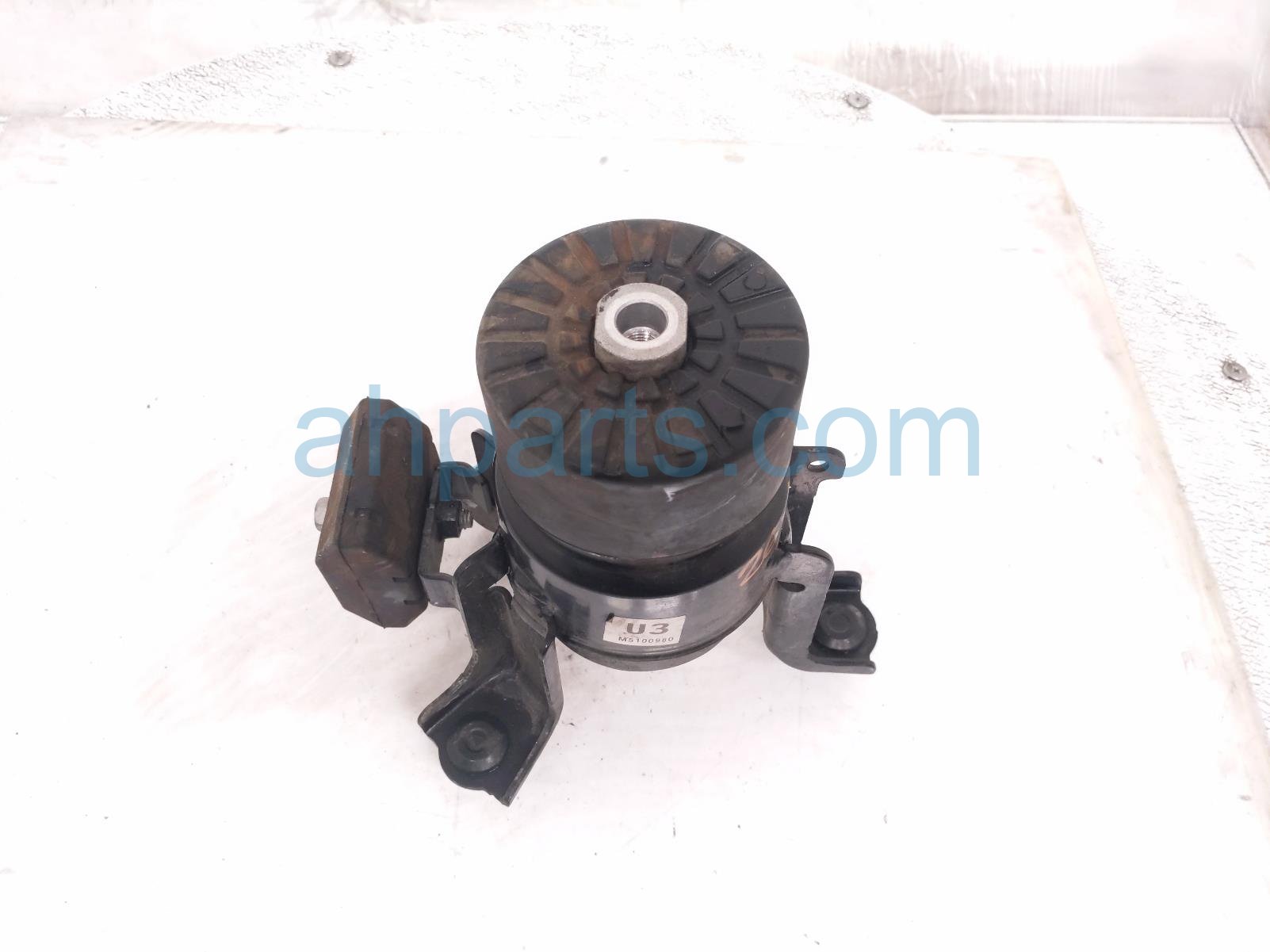 Toyota FRONT ENGINE MOUNT - 2.5L HYB AWD