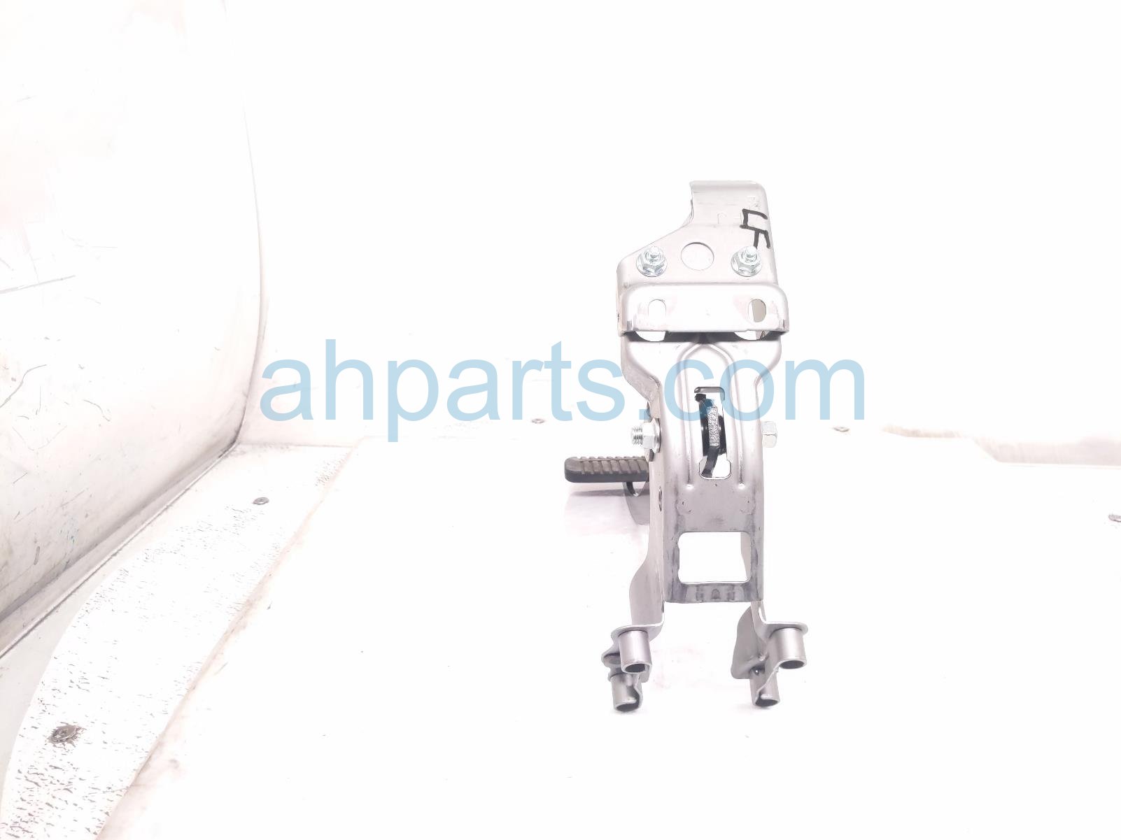 2025 Subaru Forester Brake Pedal Assy 2.5l Awd 36012SC080 Replacement 2025 Subaru Forester Brake Pedal Assy 2.5l Awd 36012SC080 Replacement thumbnail