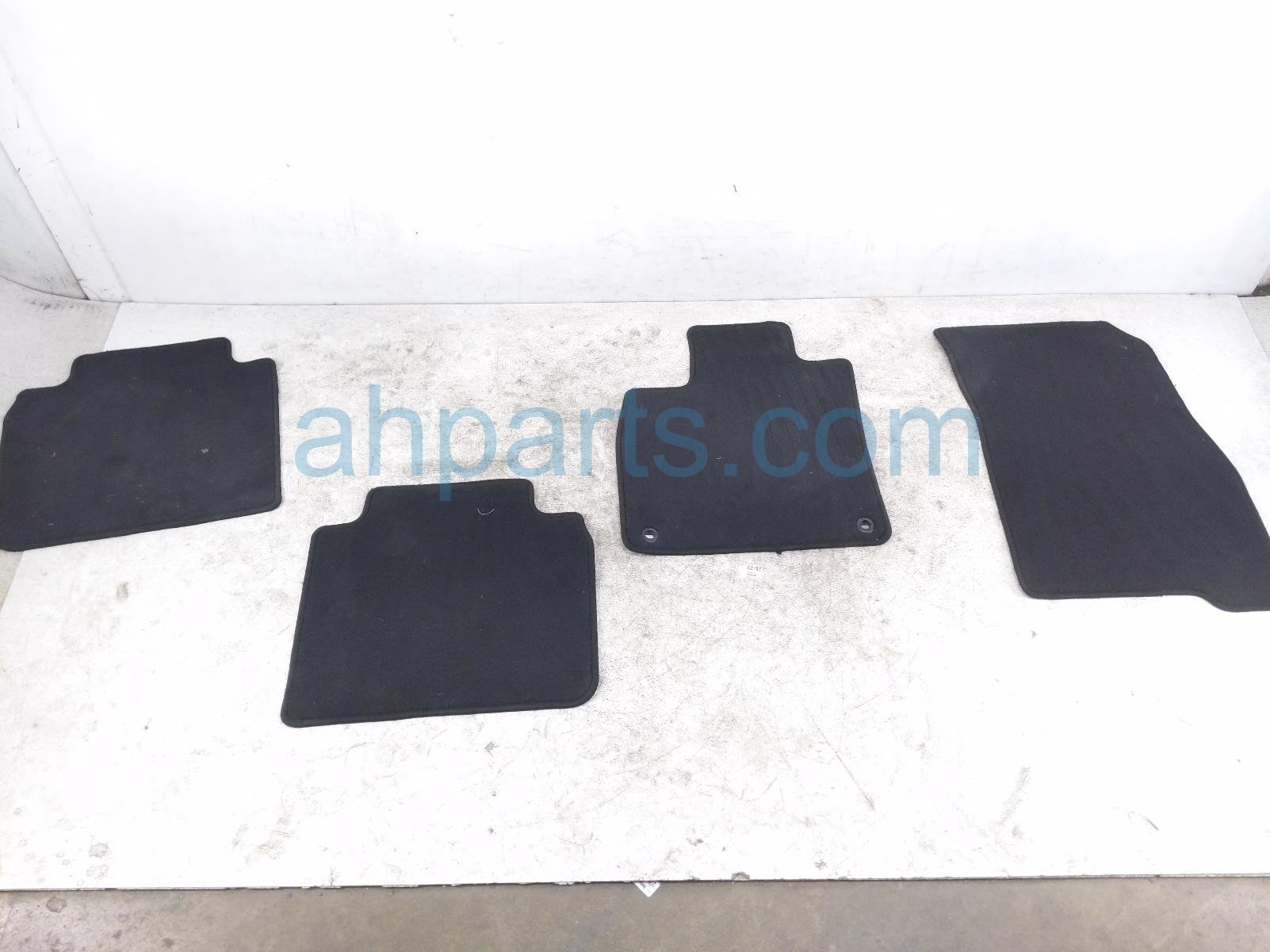 Honda SET OF 4 FLOOR MATS - BLK CLOTH
